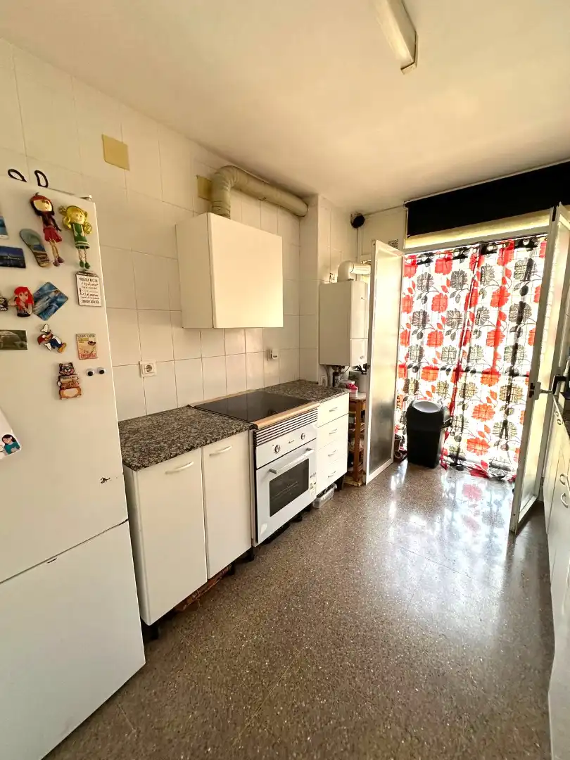 Cocina de Piso en venta en Sallent con Calefacción y Trastero