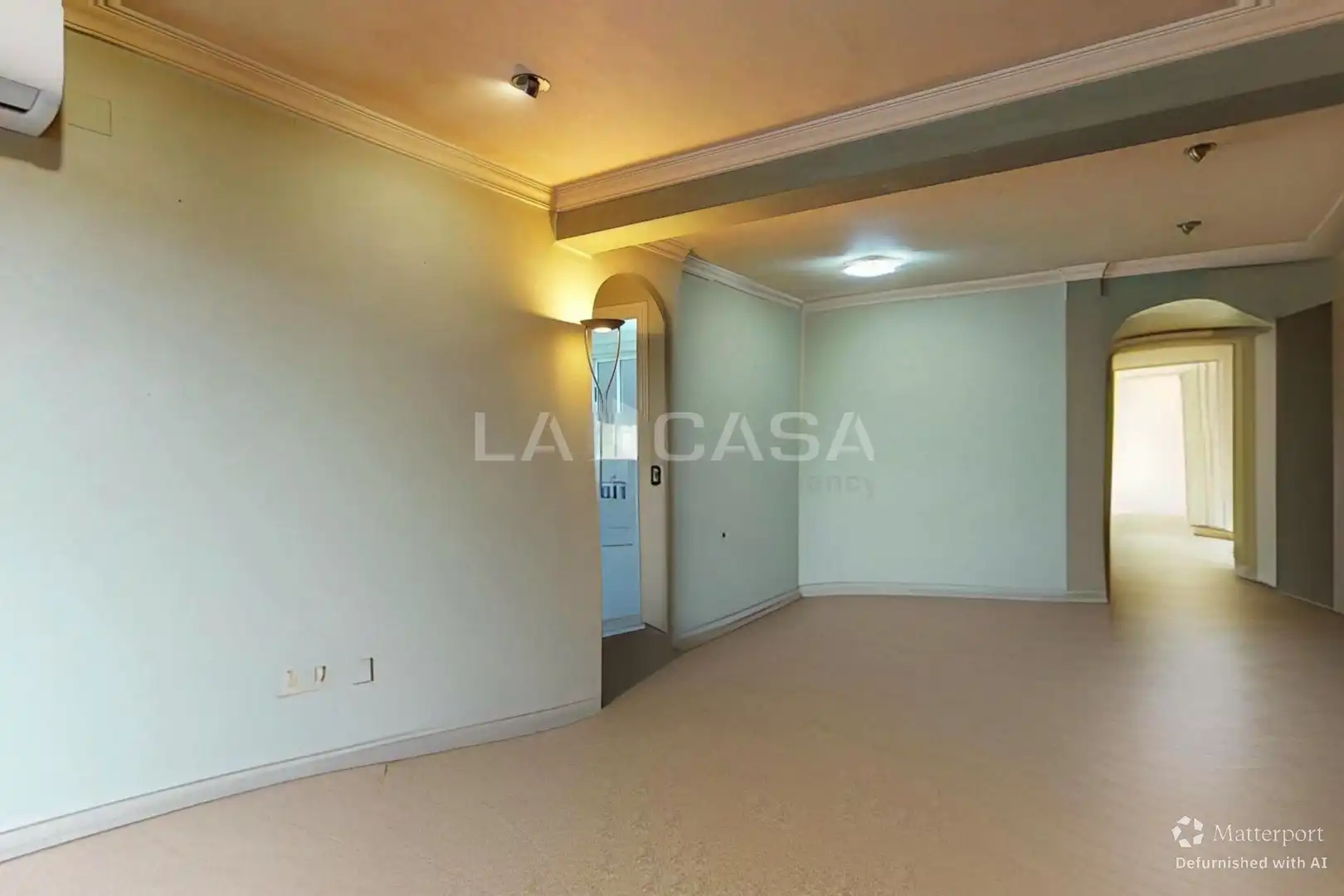 Piso en venta en Valencia con Balcón