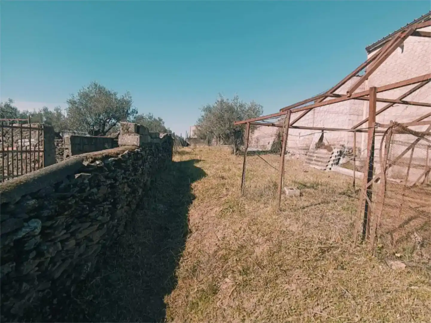 Land for sale in Ahigal
