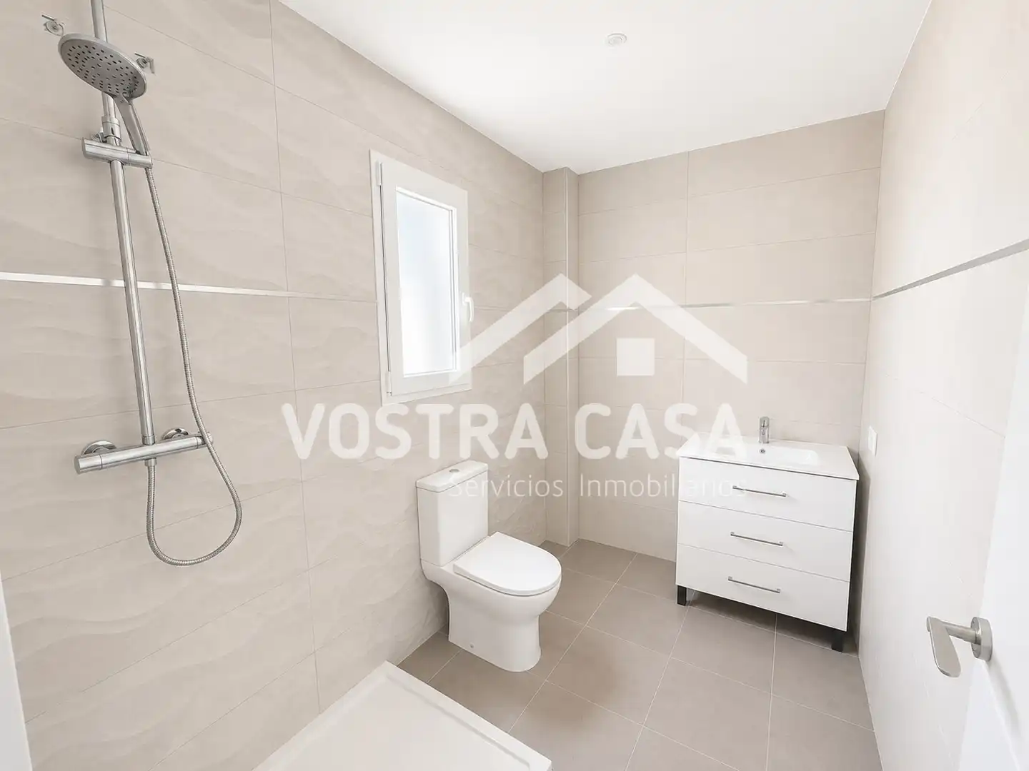 Bany de Casa o xalet en venda en Chiva