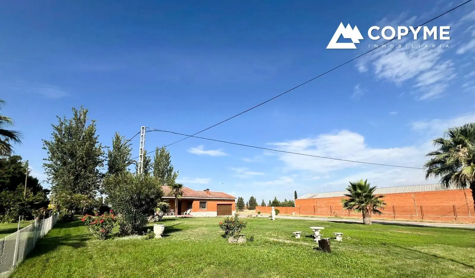 Jardín de Casa o chalet en venta en Novés con Calefacción, Jardín privado y Parquet