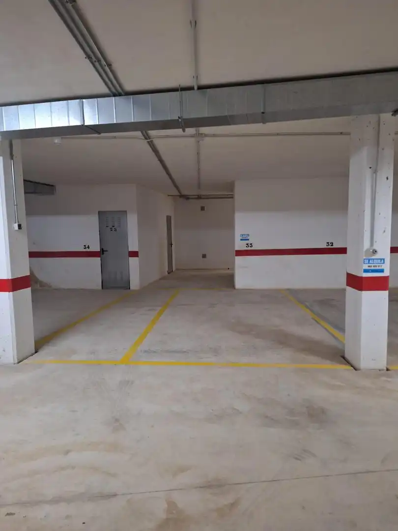 Parkplatz zur Miete in Calle Calle Donantes de Sangre