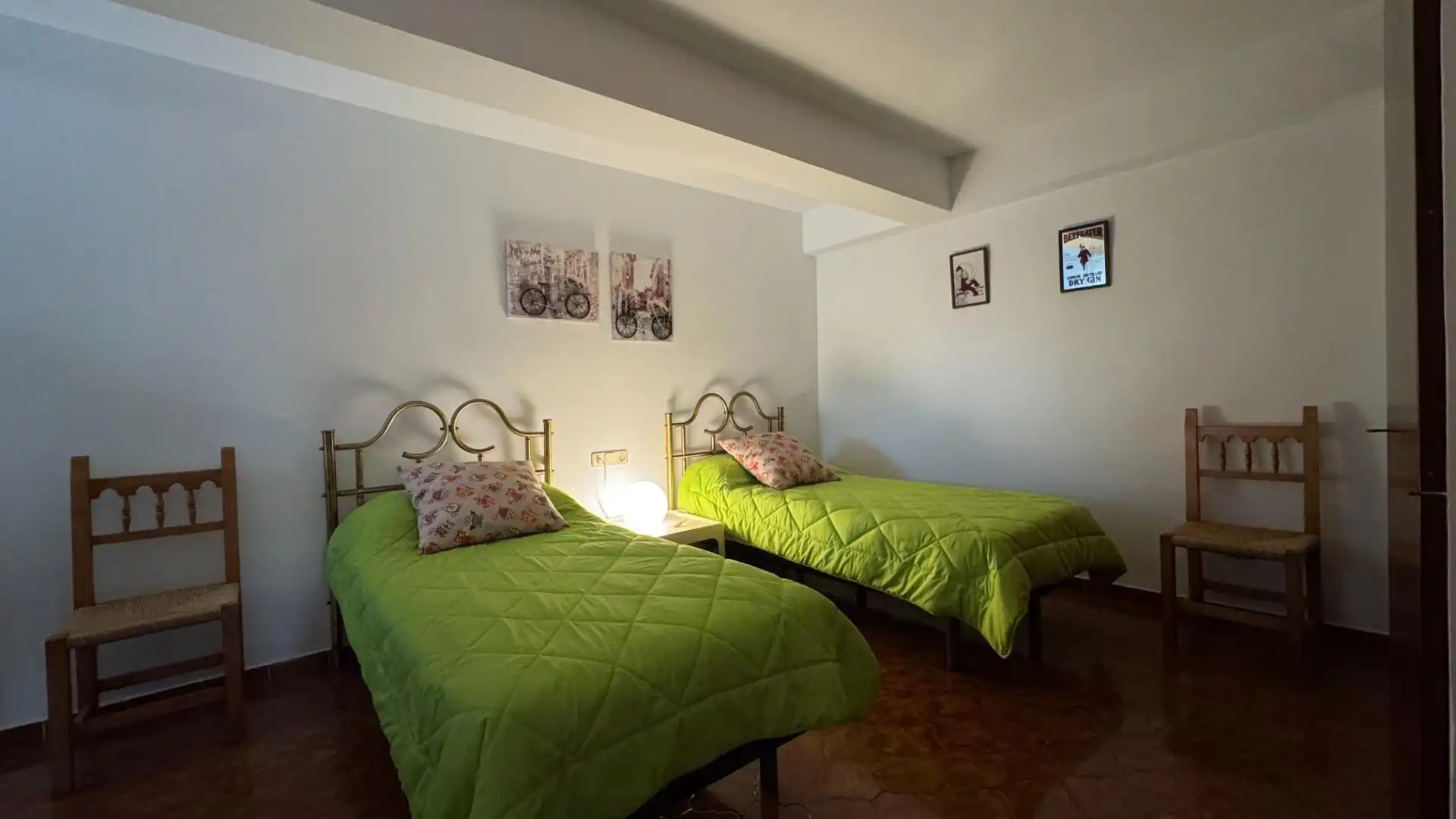Schlafzimmer von Wohnungen zum Verkauf in Castell d'Aro, Platja d'Aro i s'Agaró mit Klimaanlage, Terrasse und Möbliert