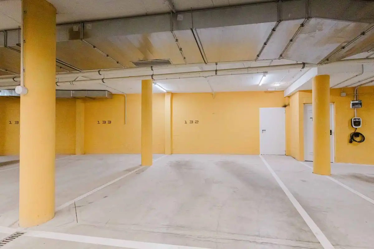 Parking of Flat for sale in Fuengirola  with Air Conditioner, Heating and Terrace