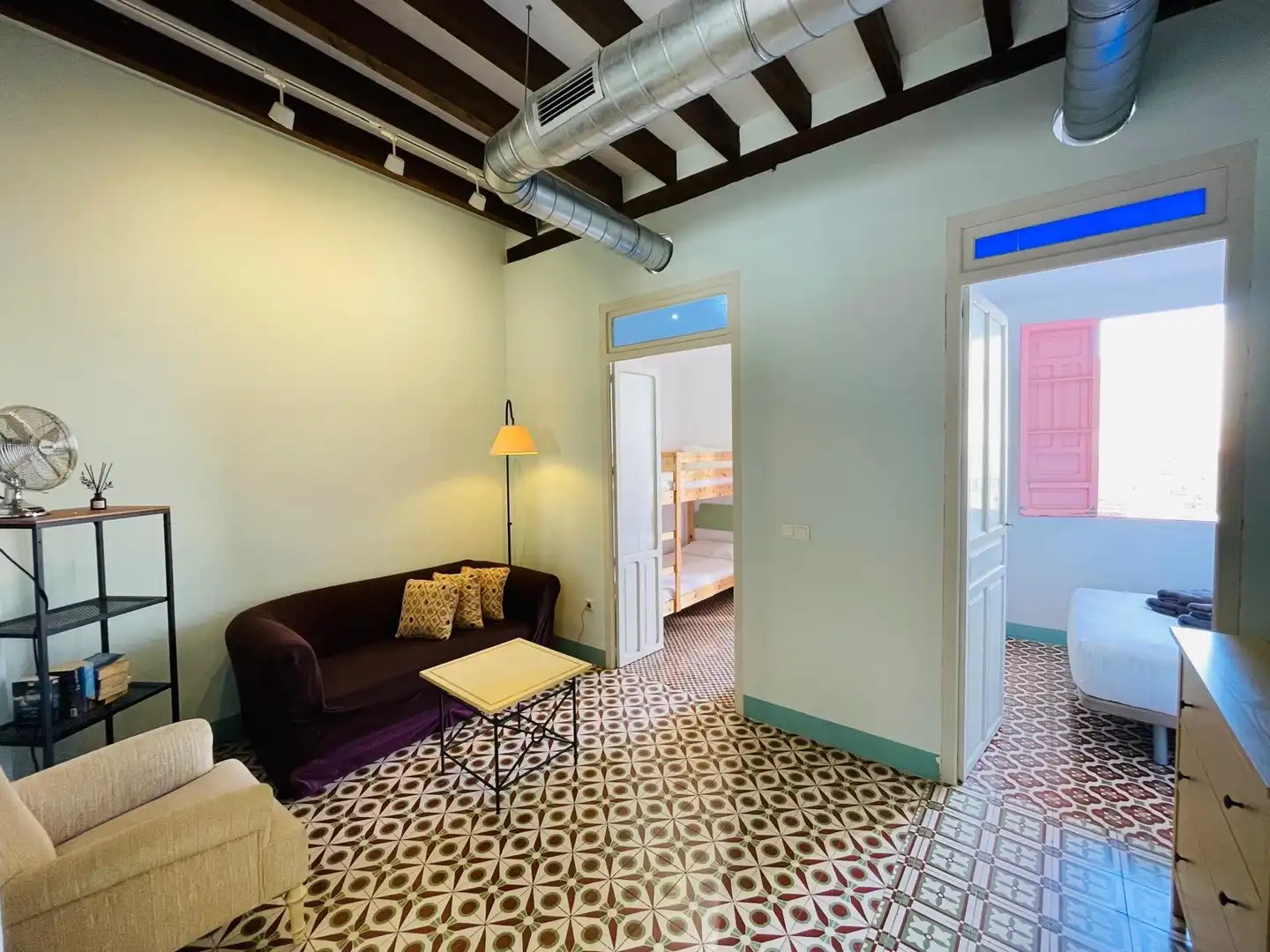 Sala de estar de Apartamento de alquiler en Alicante / Alacant con Aire acondicionado, Calefacción y Amueblado