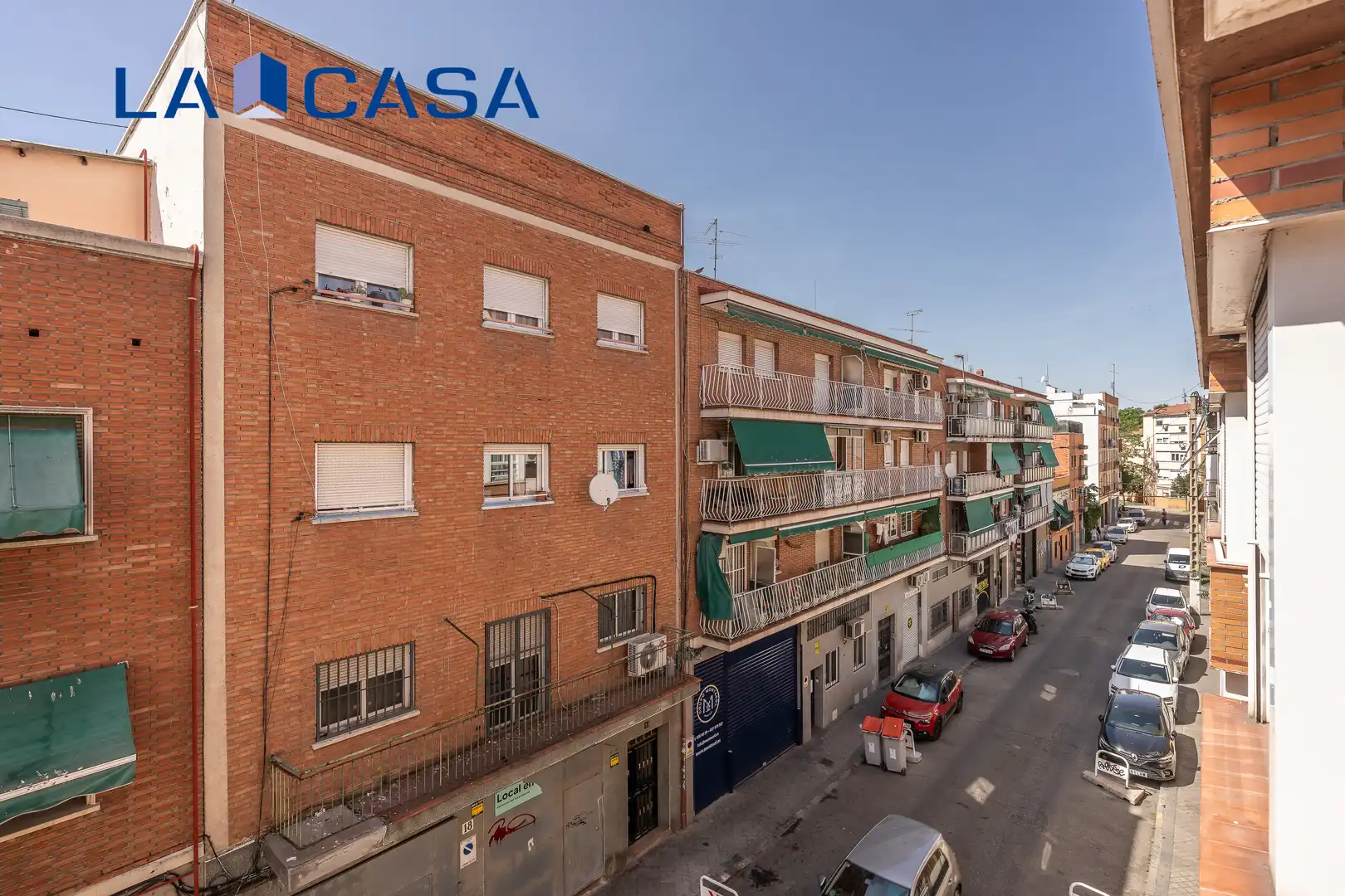 Exterior view of Flat for sale in Madrid  with Heating and Balcony