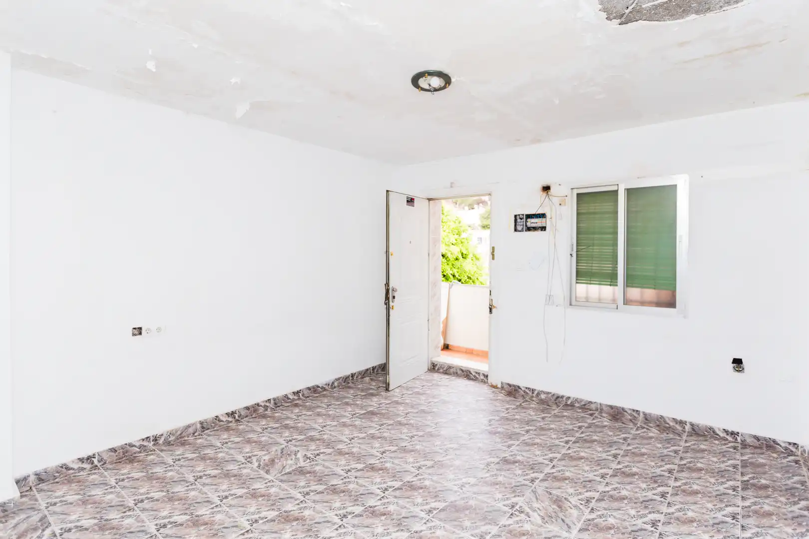 Piso en venta en  Almería Capital