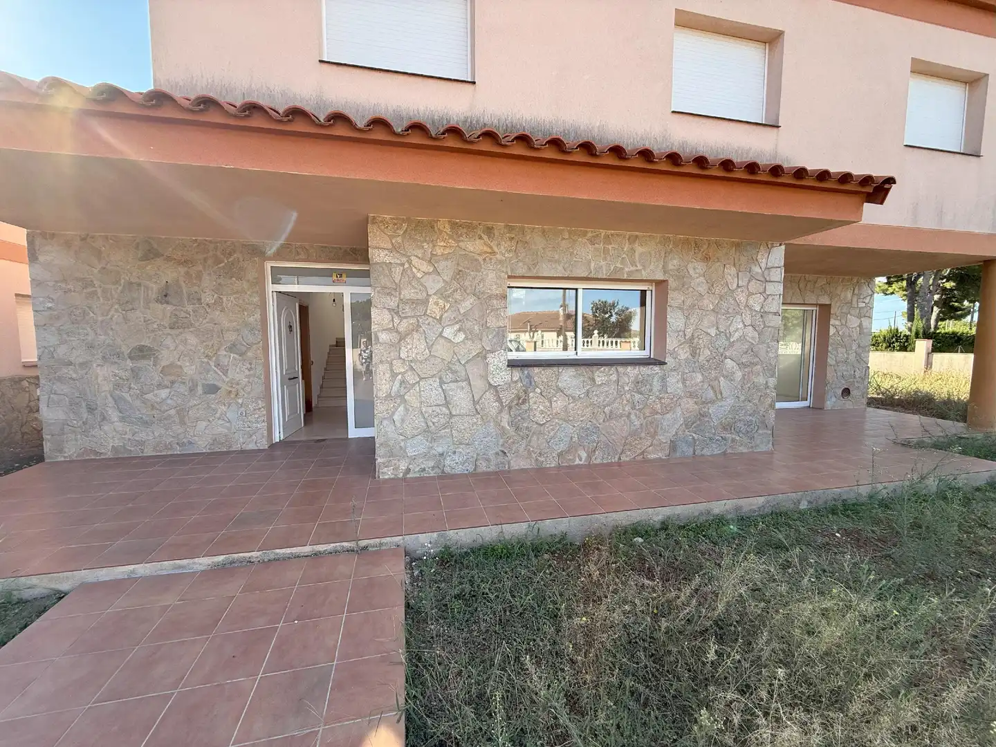 Vista exterior de Casa o chalet en venta en Bellvei con Terraza