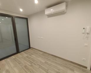 Study to rent in Sant Cugat del Vallès  with Air Conditioner and Balcony