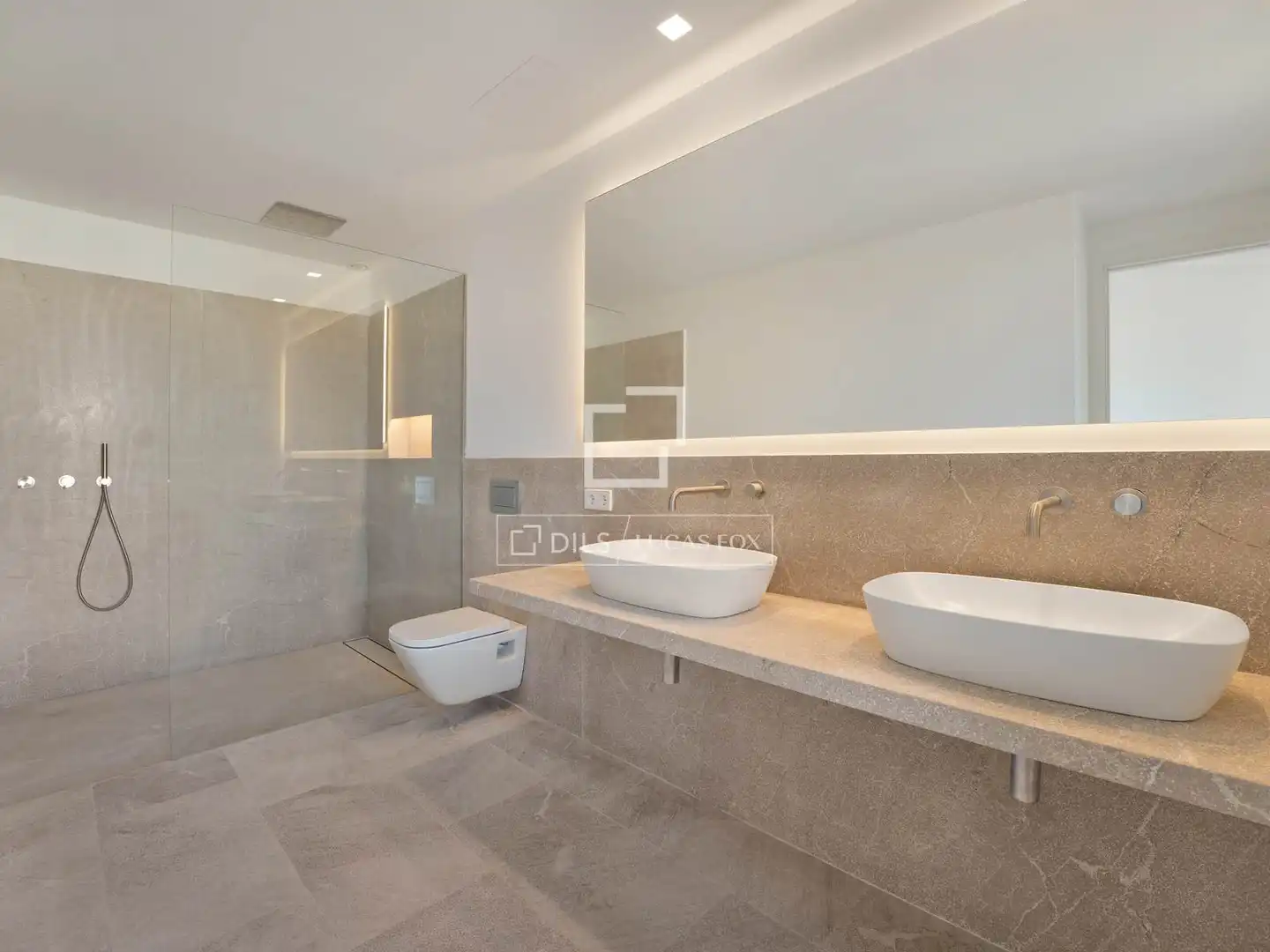 Bathroom of Country homes for sale in Capdepera  with Air Conditioner, Heating and Private garden