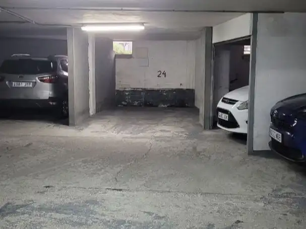 Parking de Garaje de alquiler en Ames