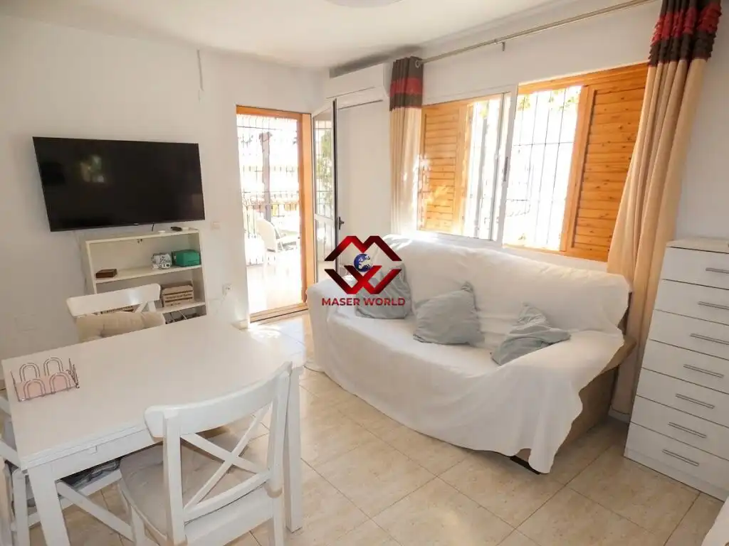 Mini appartamento con piscina in vendita a Avenida TIERNO GALVAN, imagen 5