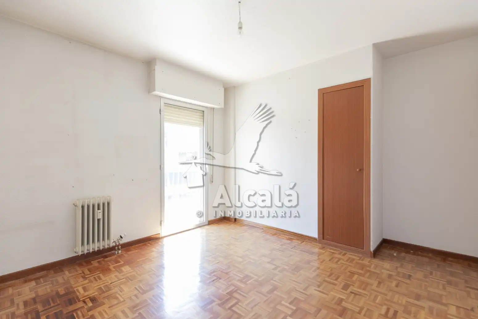 Habitación de Piso en venta en Alcalá de Henares con Calefacción, Parquet y Terraza
