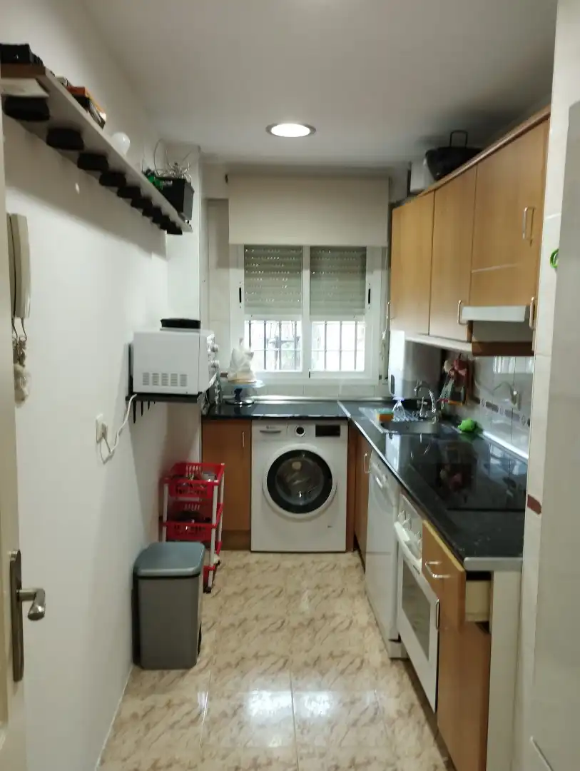 Cuina de Apartament de lloguer en Marbella amb Aire condicionat, Calefacció i Terrassa