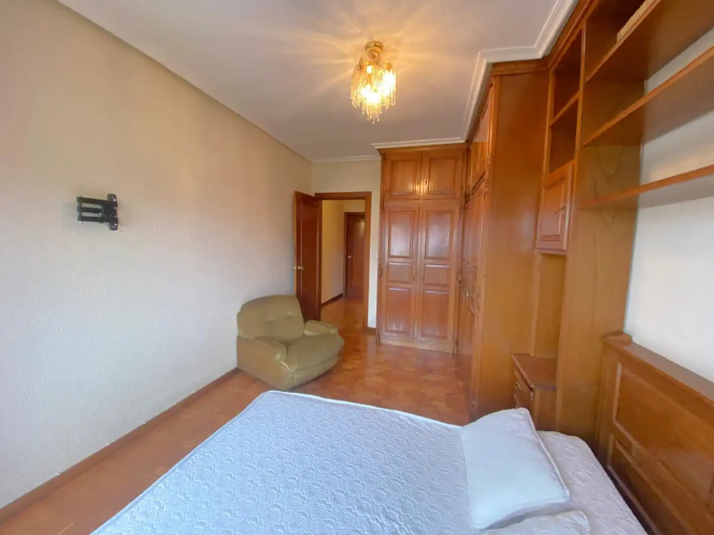Bedroom of Flat for sale in Torrelavega   with Heating and Parquet flooring