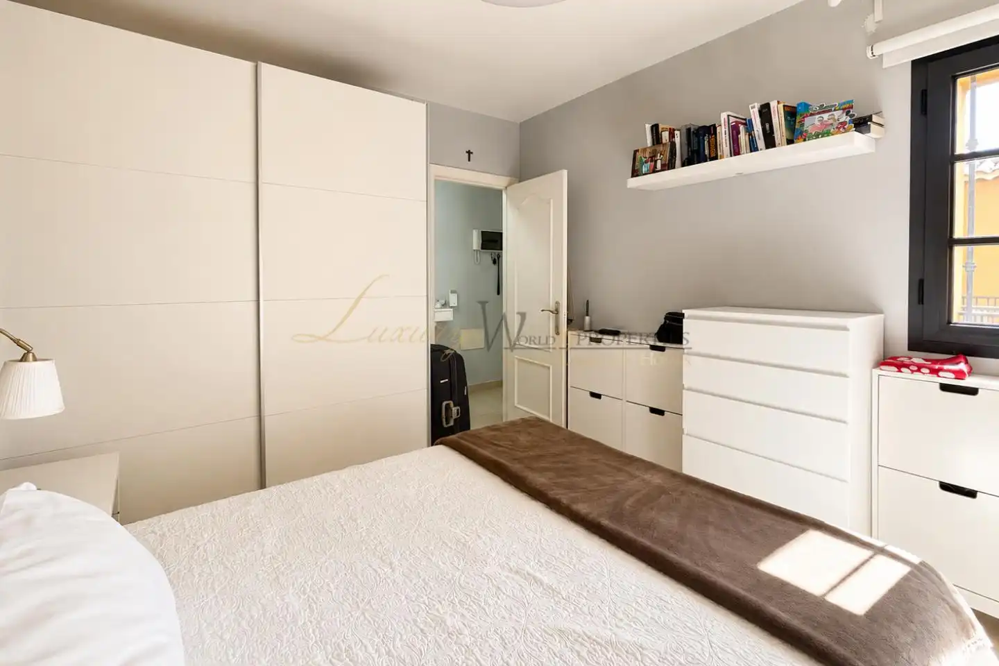 Bedroom of Flat for sale in Arona  with Terrace, Furnished and Community pool
