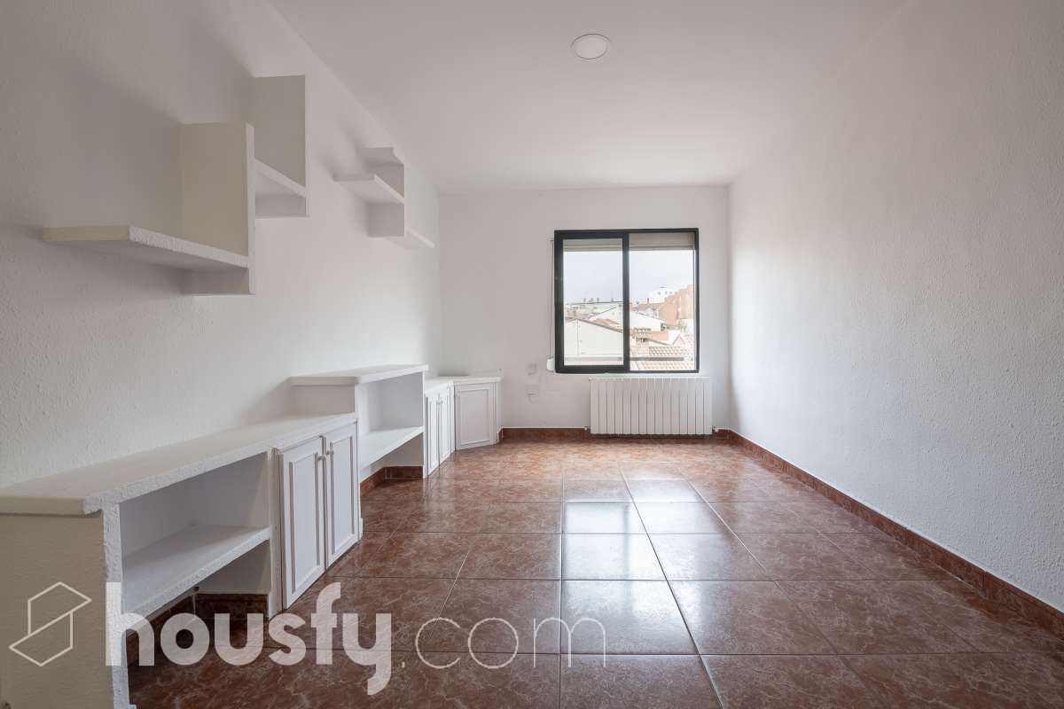 Bedroom of Flat to rent in Colmenar Viejo  with Heating