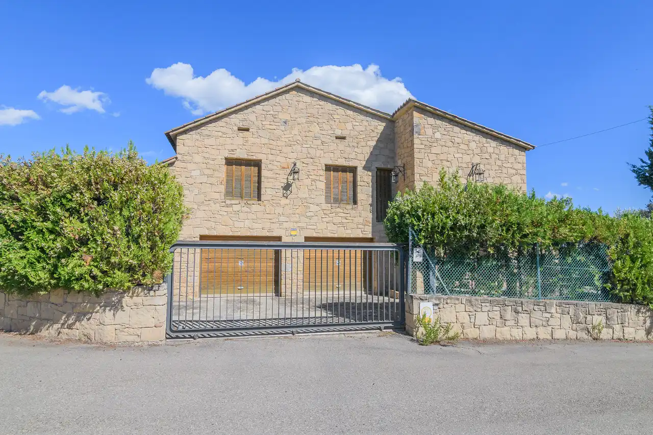Exterior view of Houses for sale in Sant Vicenç de Castellet  with Heating, Private garden and Terrace