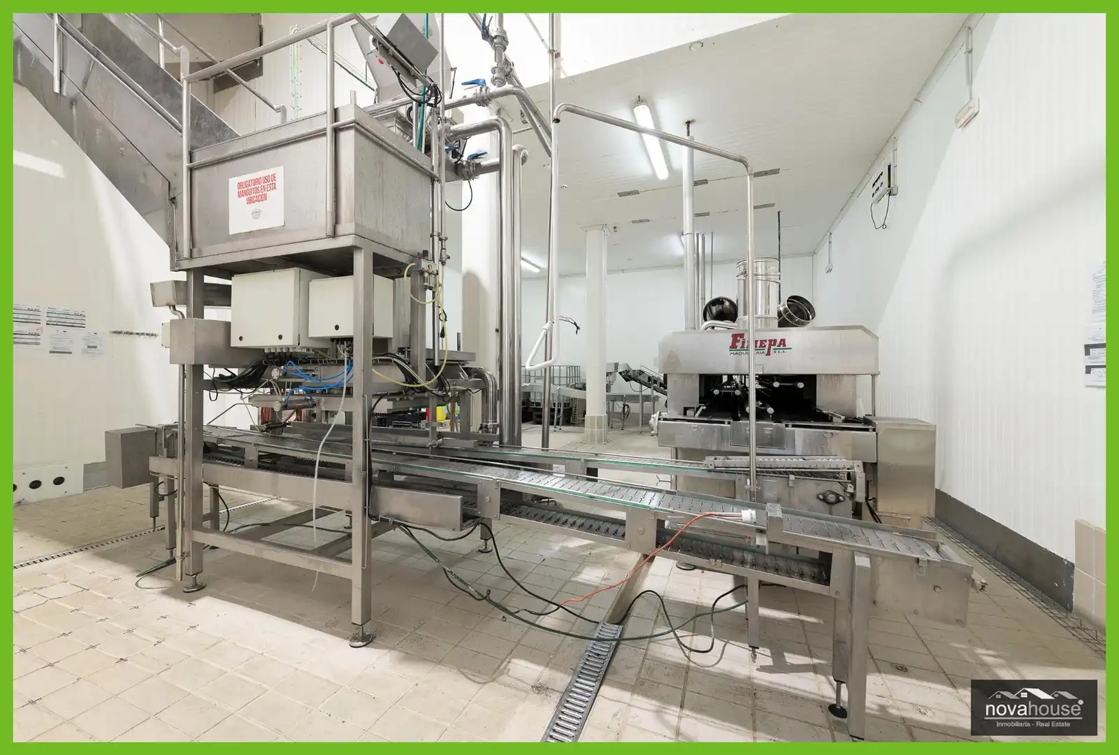 Cocina de Nave industrial en venta en Málaga