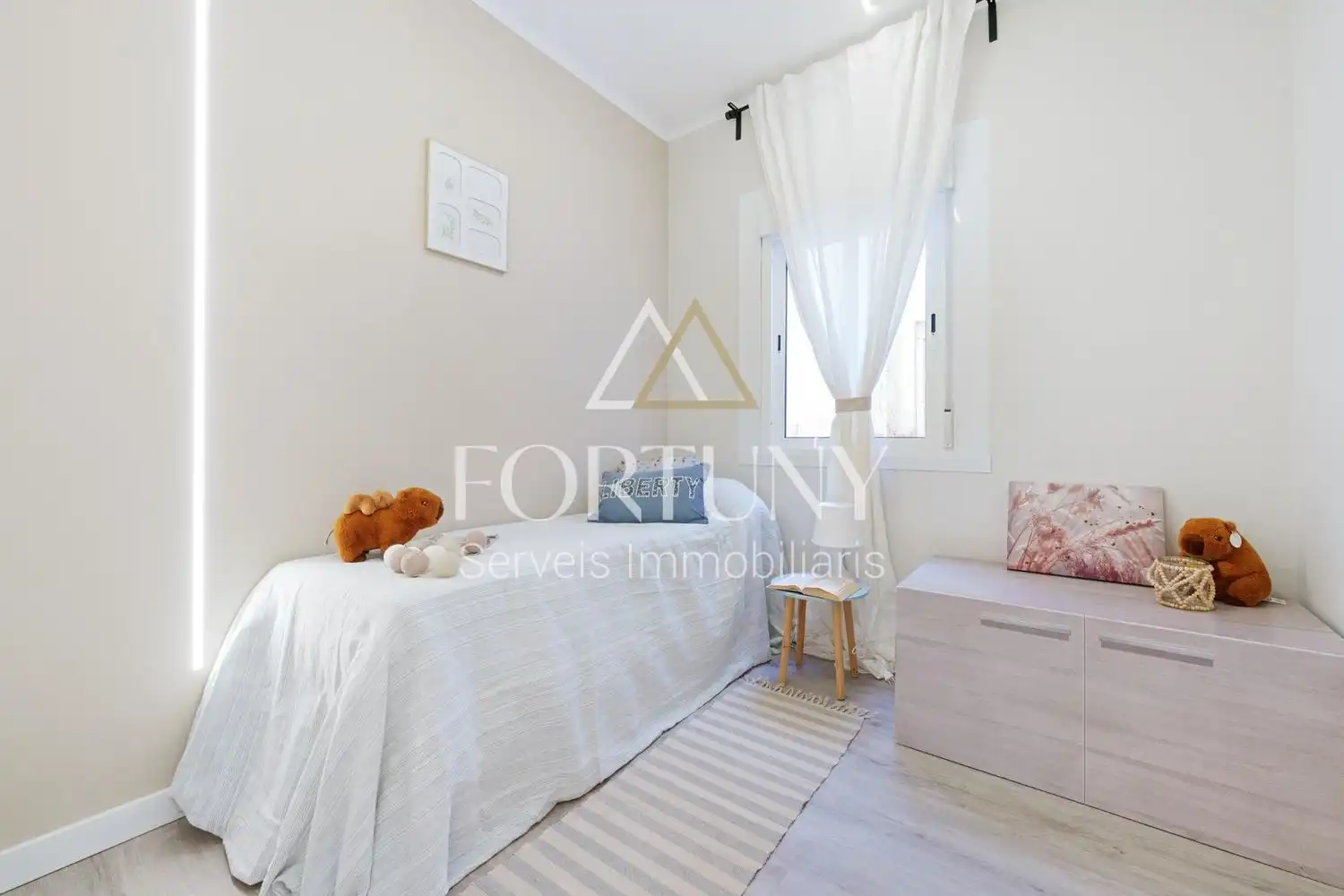 Bedroom of Flat for sale in Reus