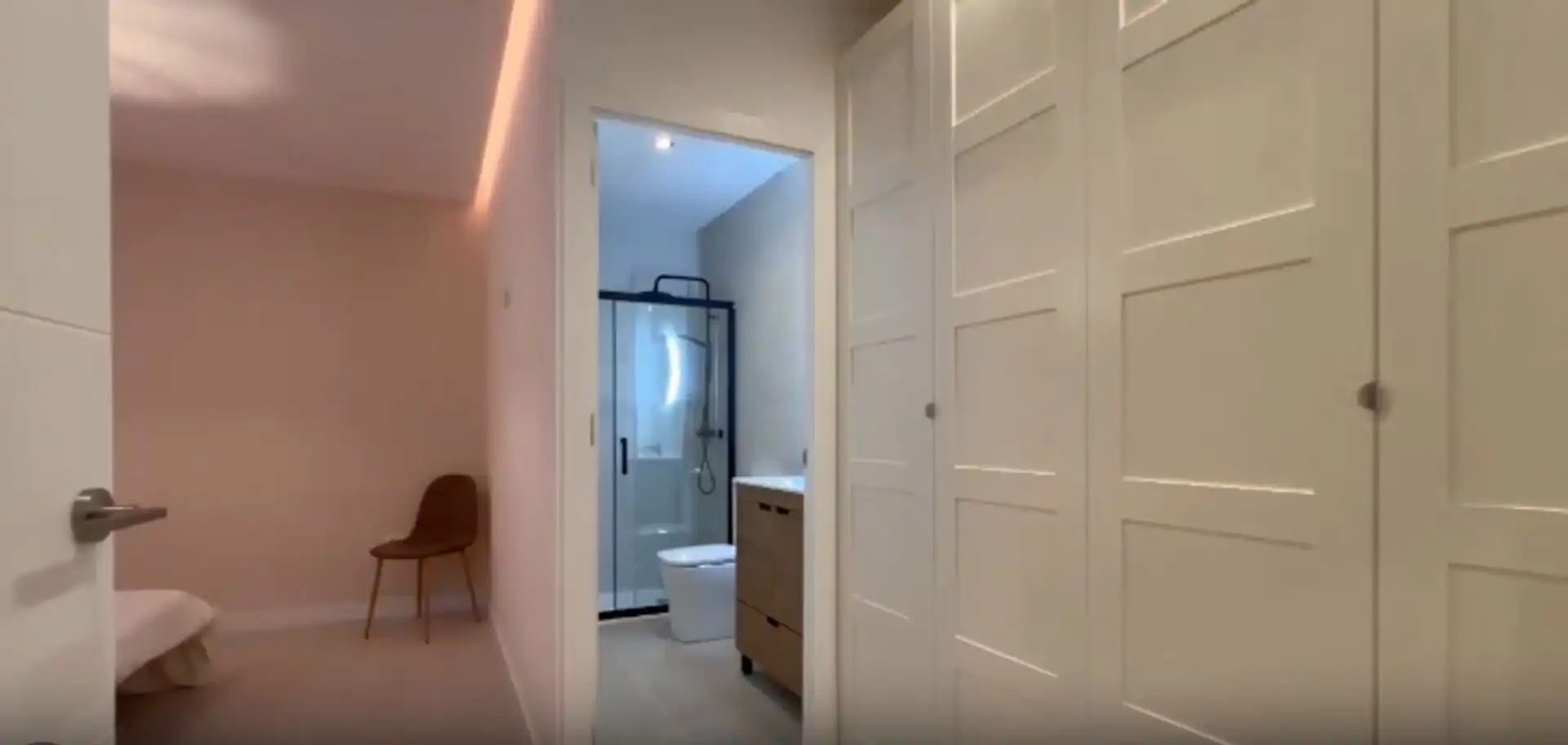Baño de Piso de alquiler en Elche / Elx con Aire acondicionado y Amueblado