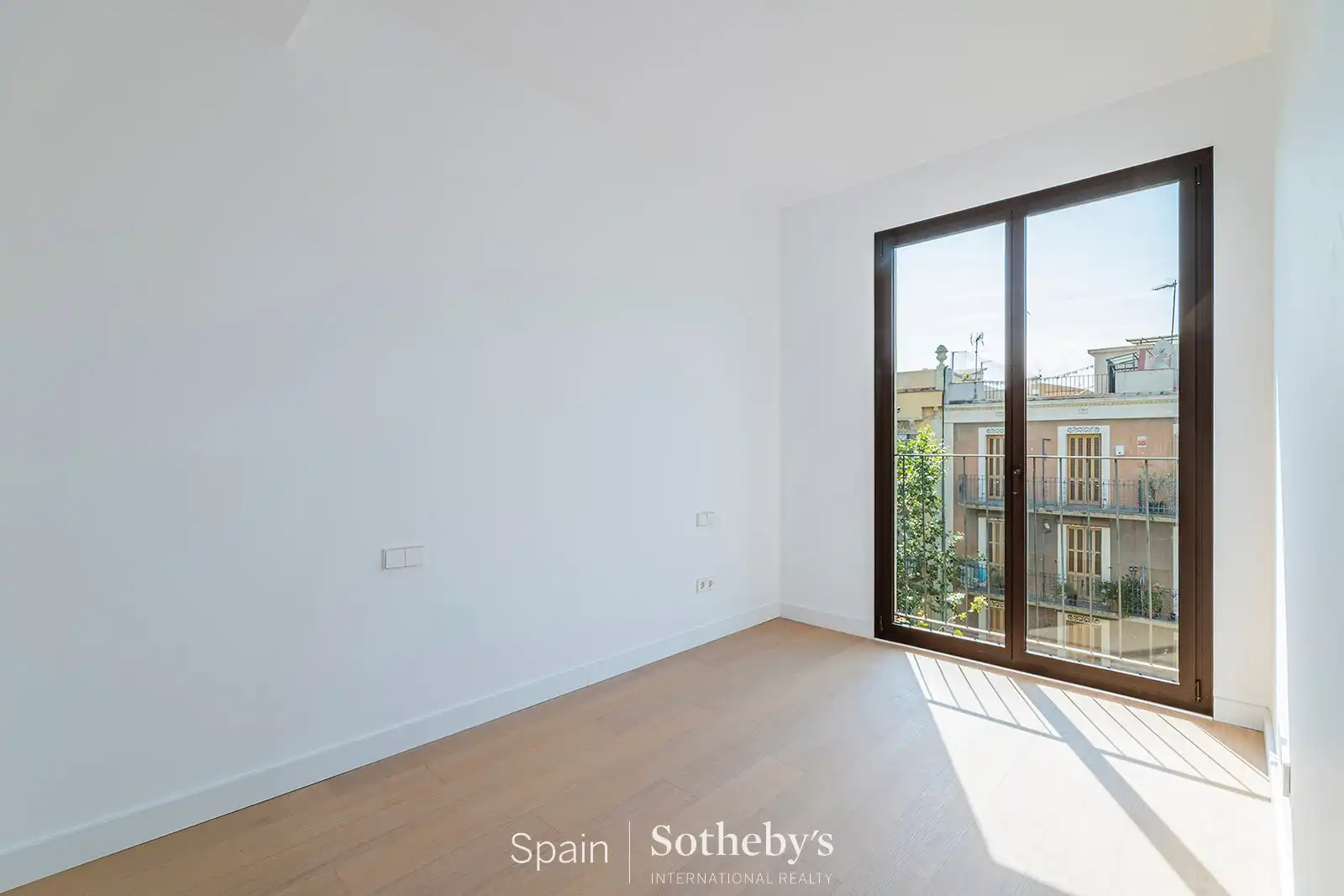 Dormitori de Àtic en venda en Barcelona amb Aire condicionat, Calefacció i Terrassa