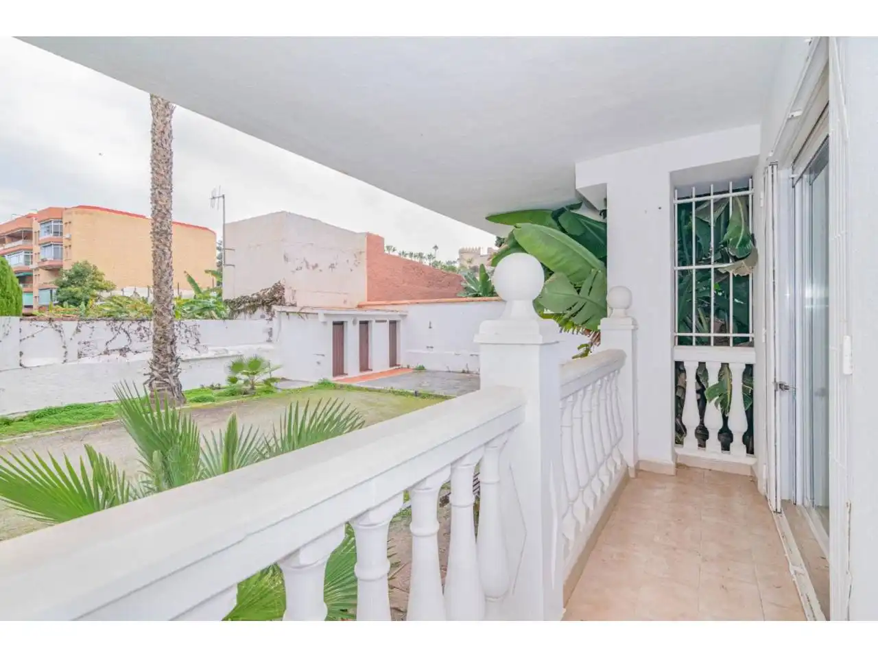 Exterior view of Apartments for sale in Almuñécar