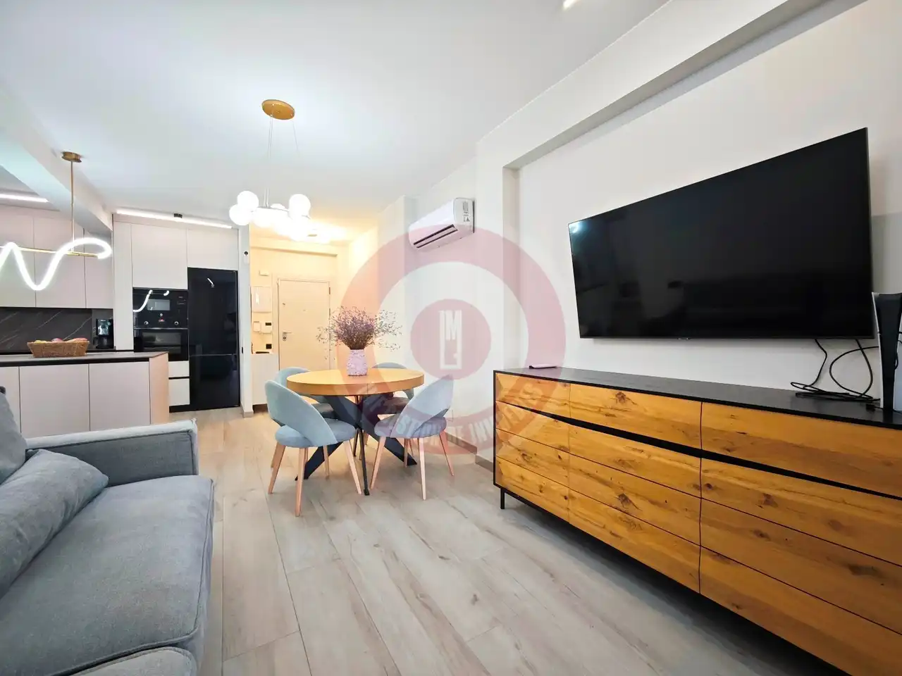 Sala d'estar de Pis en venda en Vélez-Málaga amb Aire condicionat, Terrassa i Moblat