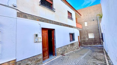 Vivienda de 4 Dormitorios en Adra - Zona Centro