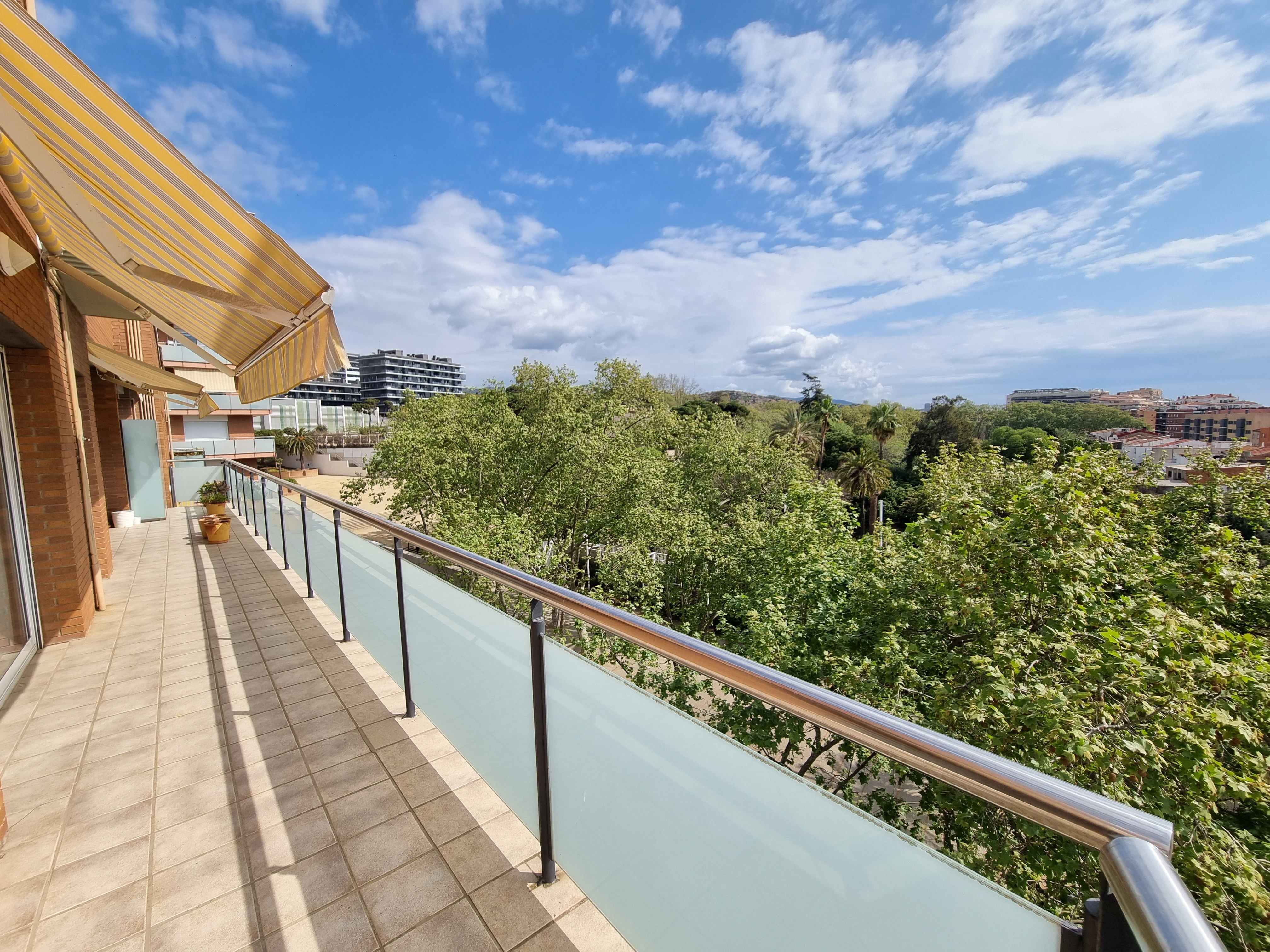 Attic to rent in Carrer de la Seu d'Urgell, Casagemes