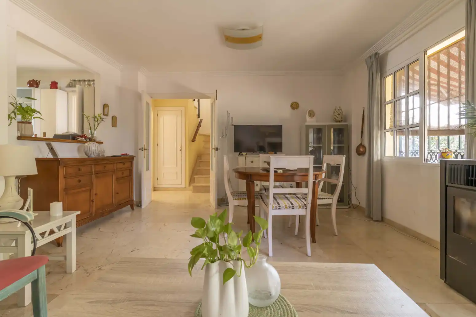 Dining room of Houses for sale in Bormujos  with Air Conditioner, Terrace and Storage room