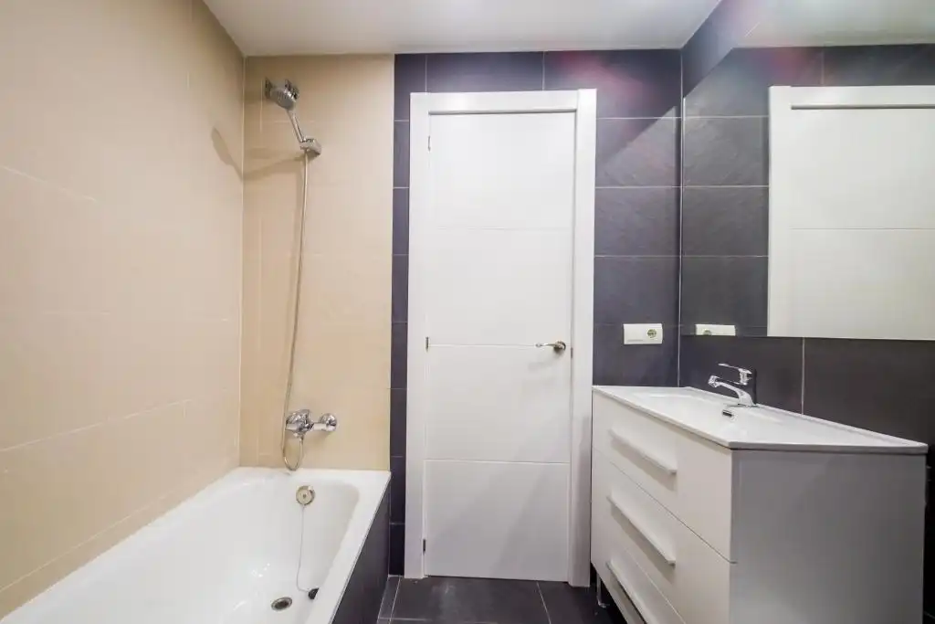 Bathroom of Attic for sale in Palamós  with Air Conditioner and Terrace