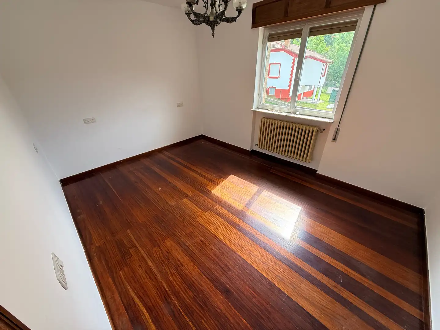 Habitación de Casa o chalet en venta en Soto y Amío con Calefacción, Jardín privado y Parquet