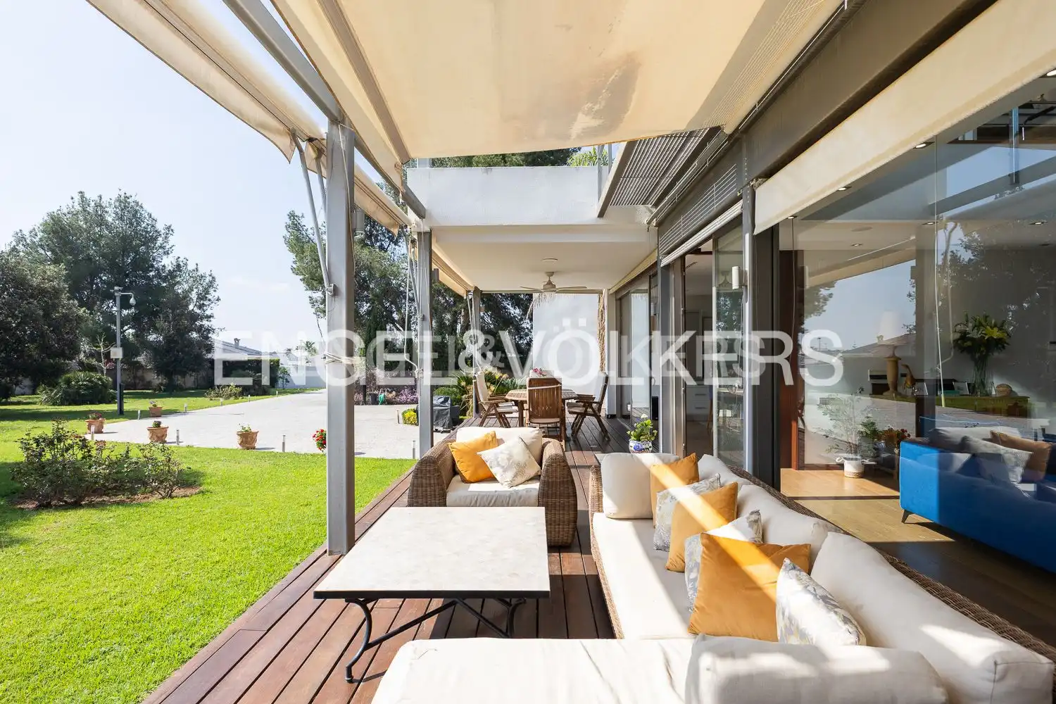 Terrassa de Casa o xalet en venda en Olocau amb Aire condicionat, Calefacció i Jardí privat
