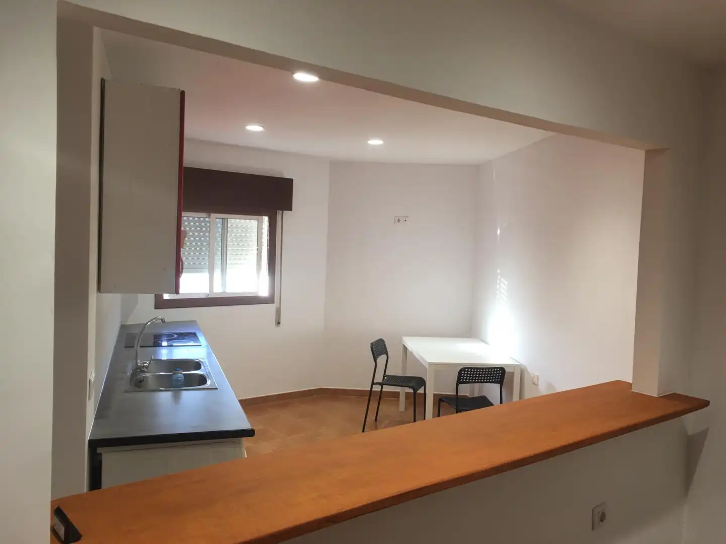 Cocina de Piso en venta en Vigo  con Jardín privado, Terraza y Amueblado