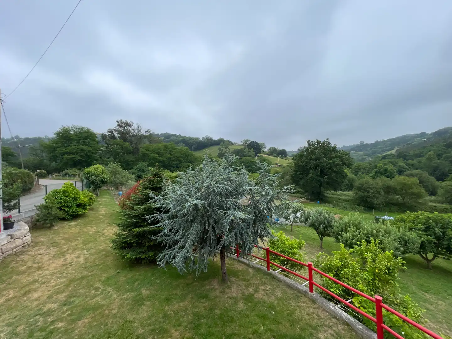 Jardí de Casa o xalet en venda en Gijón  amb Calefacció, Jardí privat i Parquet