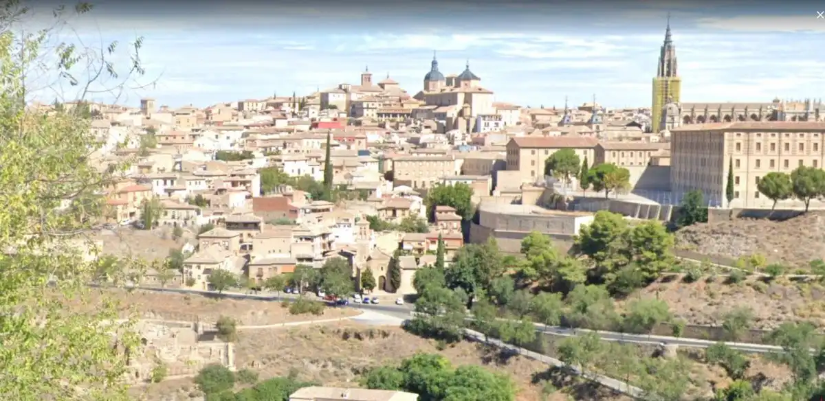 Vista exterior de Pis en venda en Toledo amb Aire condicionat, Calefacció i Terrassa