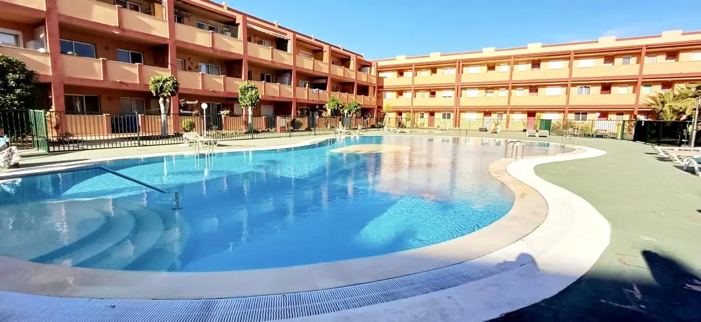 Flat for rent in Calle los Pedruscos, Parque Holandés