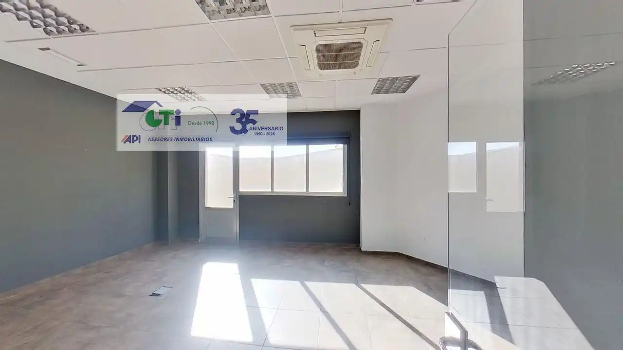 Büro zur Miete in Cuarte de Huerva