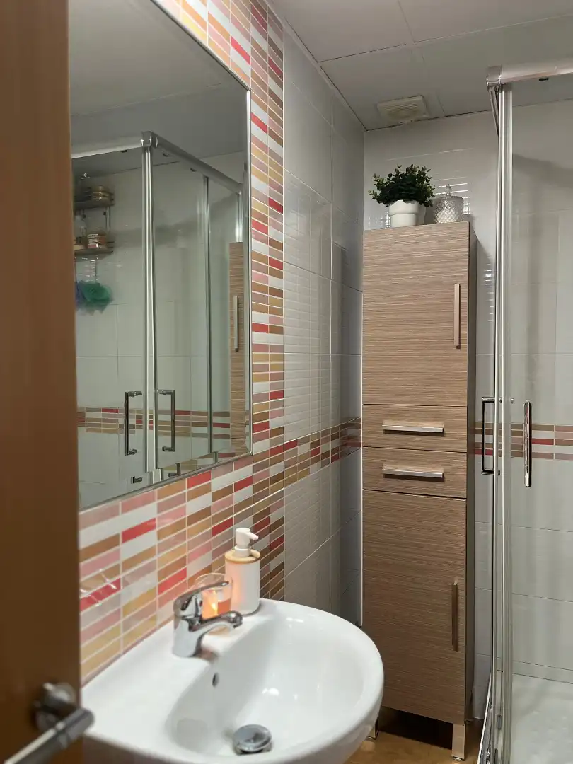 Bathroom of Flat for rent in Córdoba  with Air Conditioner, Heating and Terrace