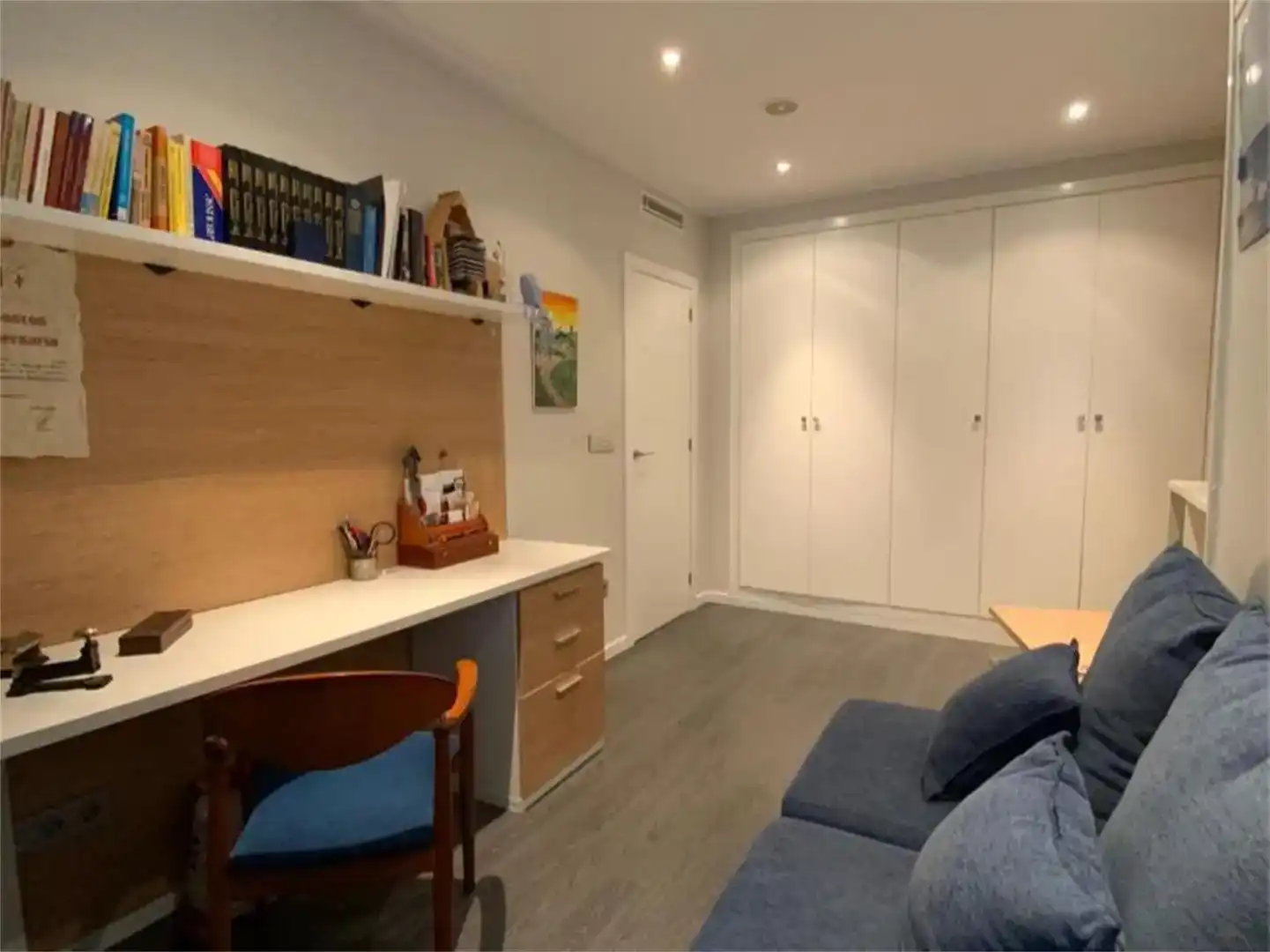 Habitación de Apartamento en venta en Torrevieja con Aire acondicionado y Balcón
