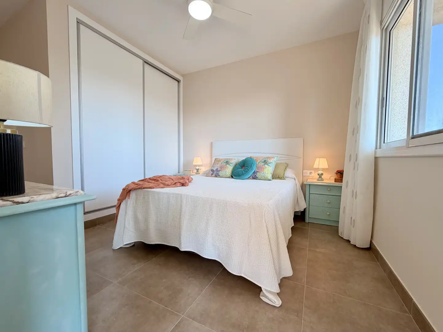 Dormitori de Casa o xalet en venda en Calafell amb Calefacció, Terrassa i Piscina