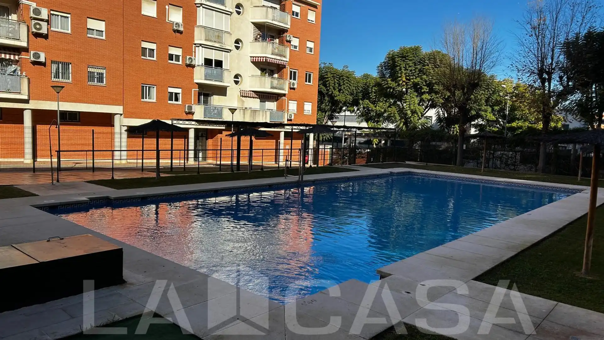 Piscina de Piso en venta en Montequinto con Aire acondicionado y Piscina