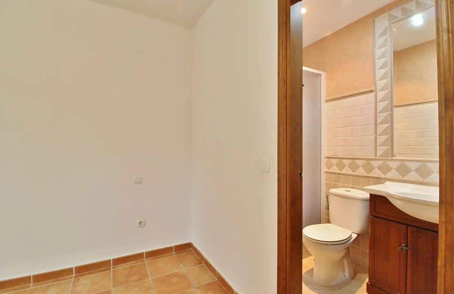 Bany de Casa o xalet en venda en Rincón de la Victoria amb Aire condicionat, Jardí privat i Terrassa