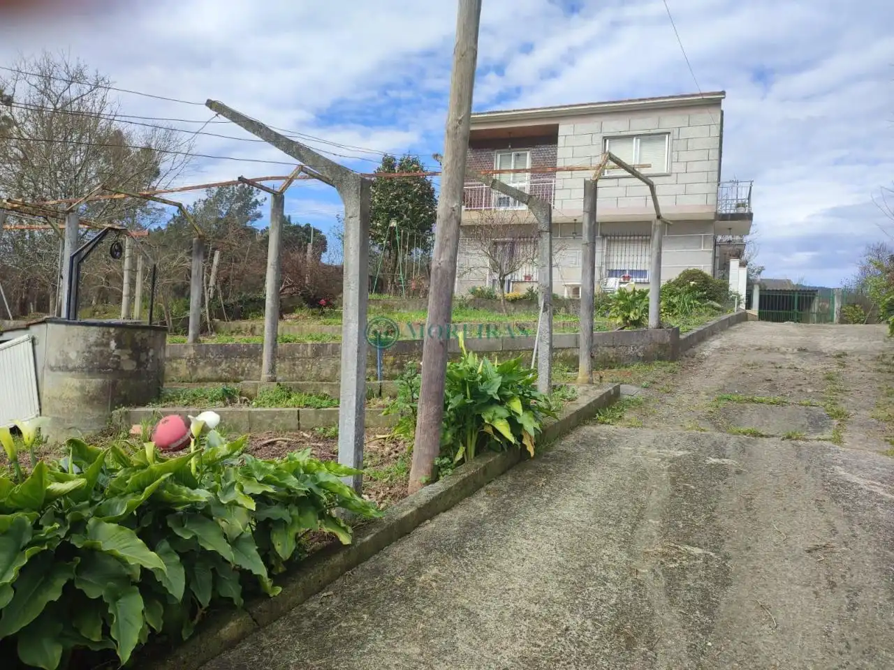 Houses for sale in Ourense Capital   with Heating, Private garden and Furnished