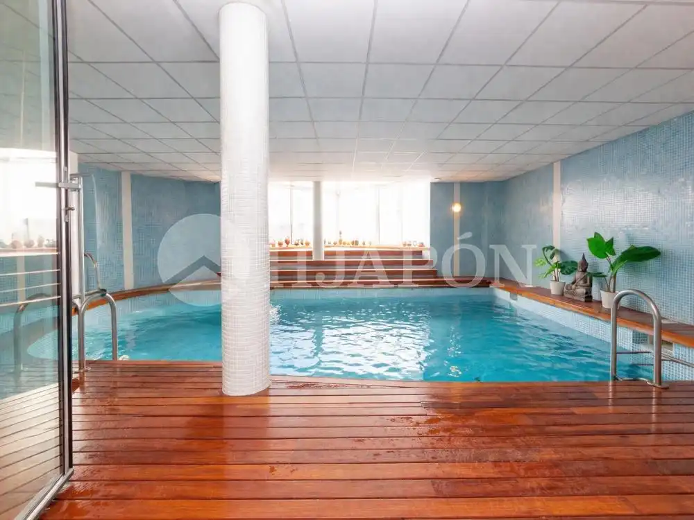 Piscina de Casa o chalet en venta en Argentona con Aire acondicionado, Calefacción y Jardín privado