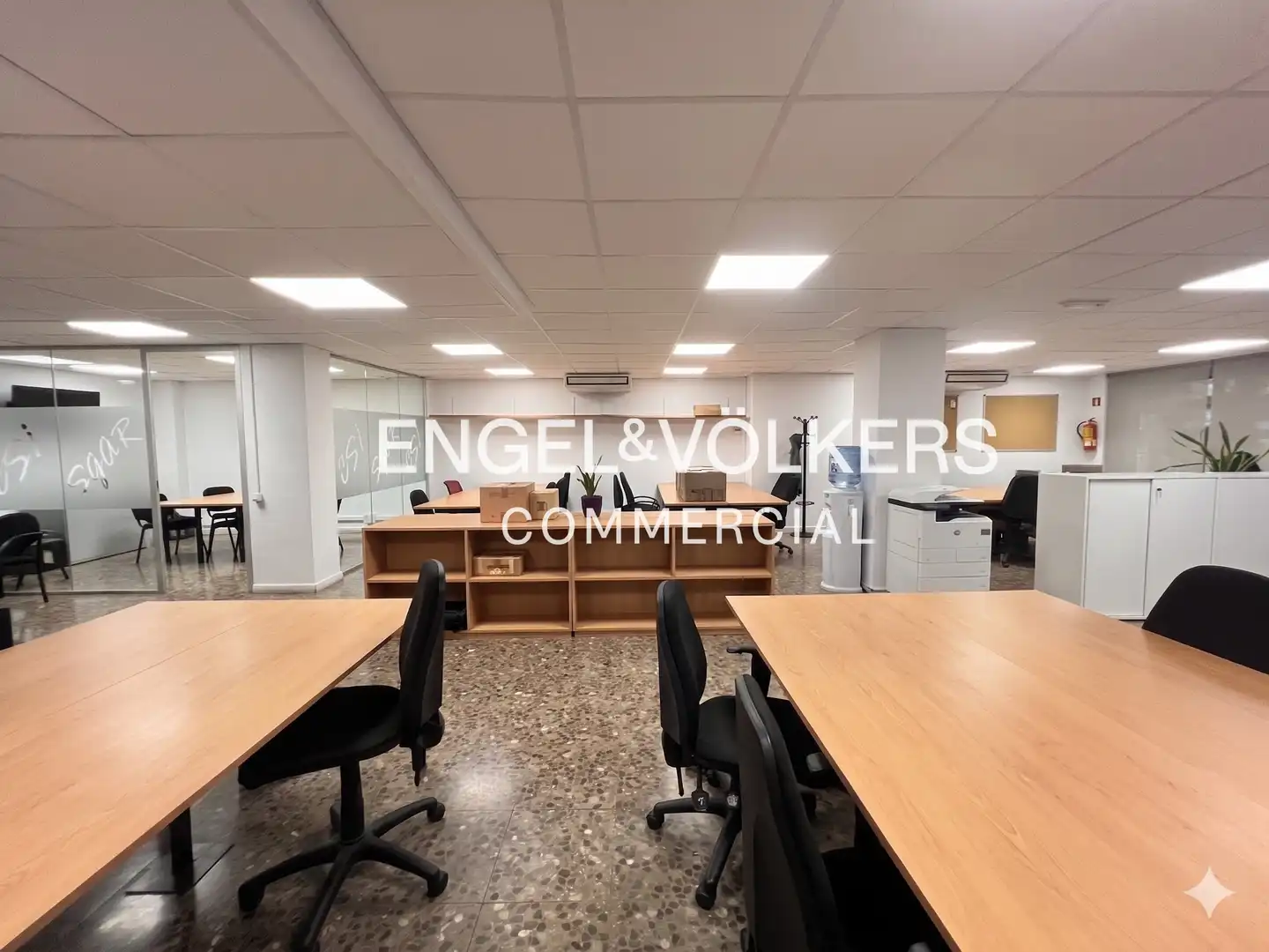 Office for sale in Barcelona  with Air Conditioner and Furnished