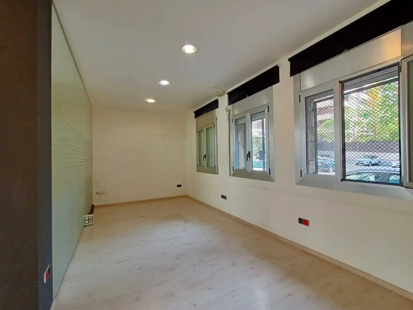 Local de alquiler en Carrer del Riu de l'Or, Sarrià, Sarrià - Sant Gervasi