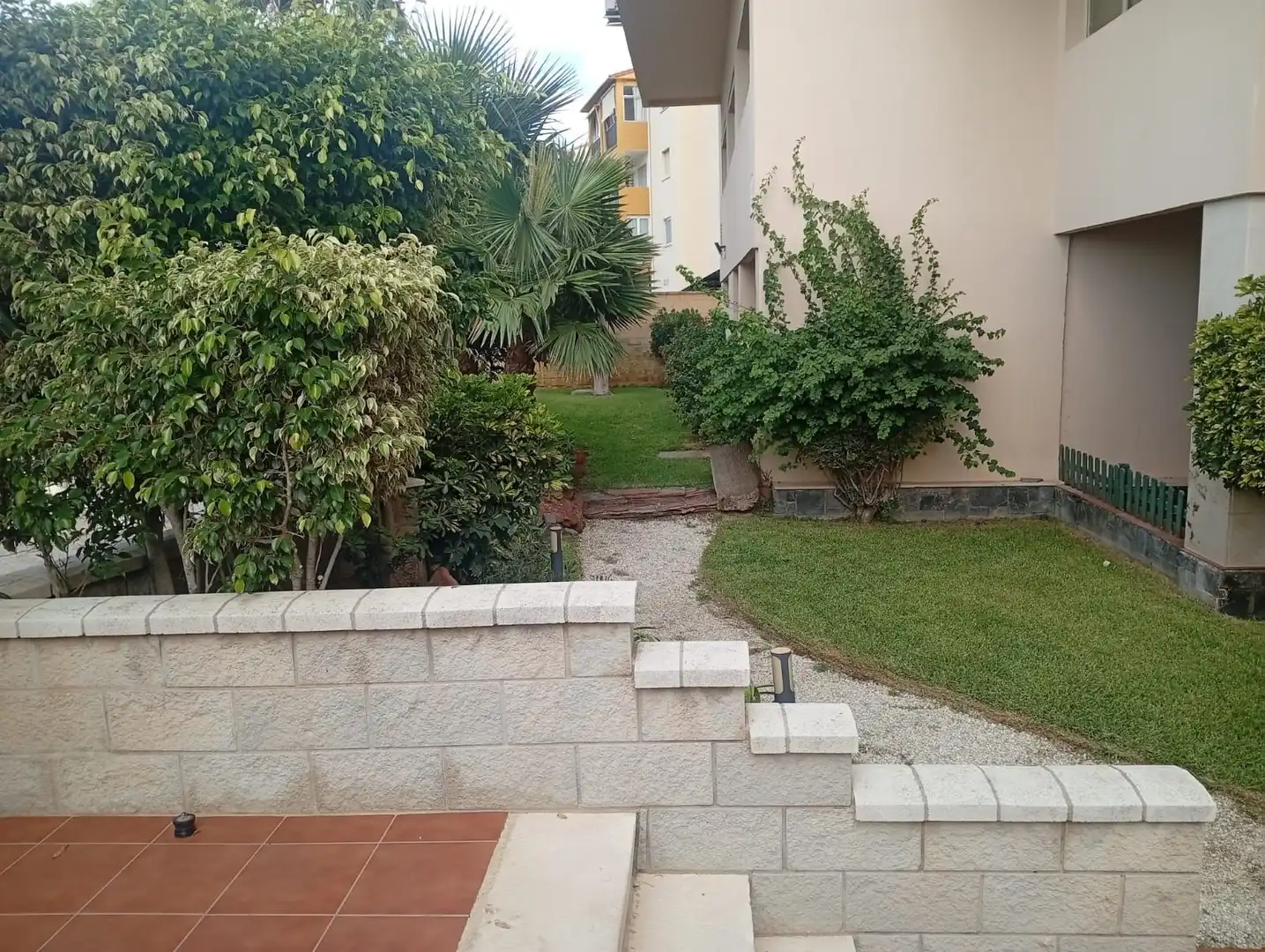 Jardín de Estudio de alquiler en Málaga con Terraza, Amueblado y Piscina comunitaria