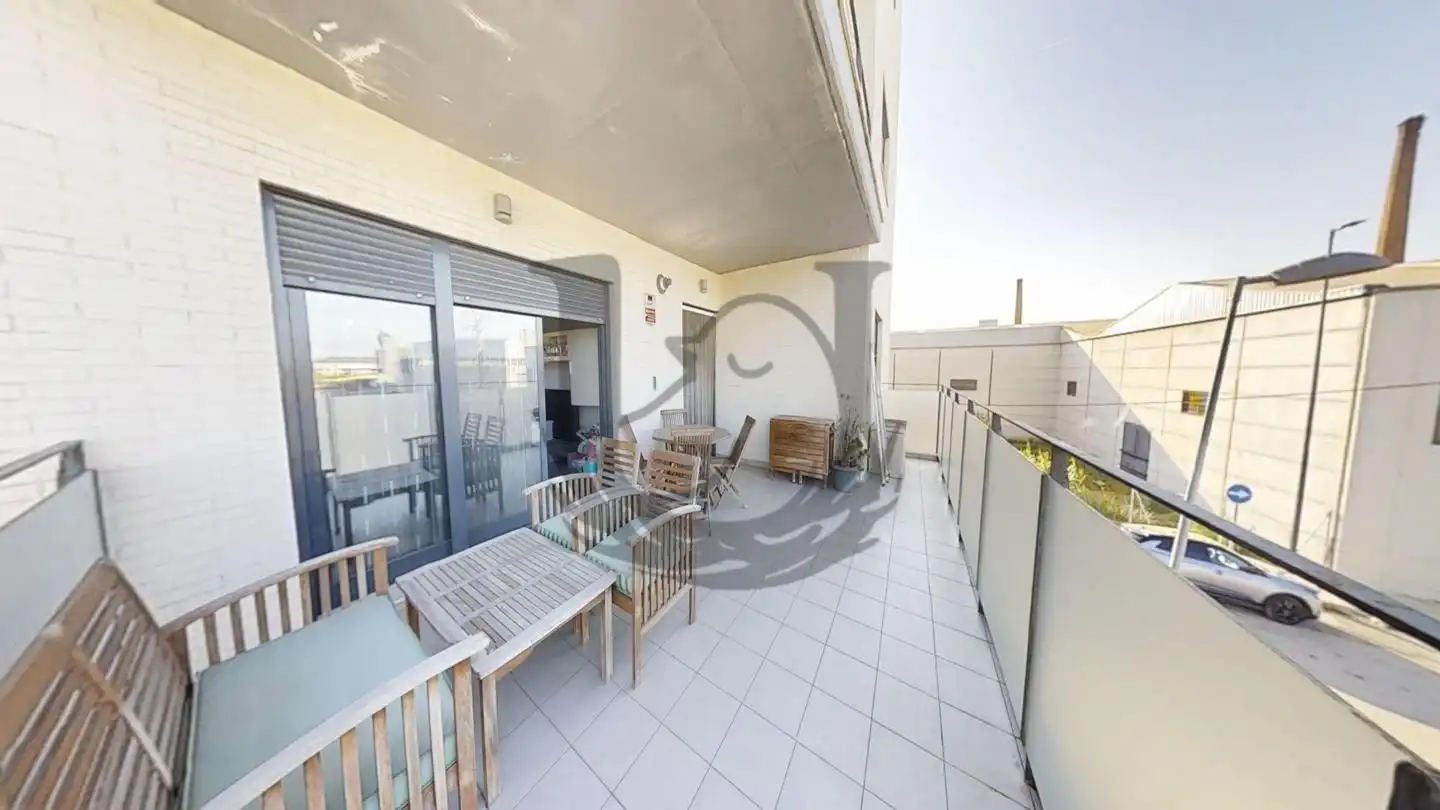 Terraza de Piso en venta en Silla con Aire acondicionado, Terraza y Trastero